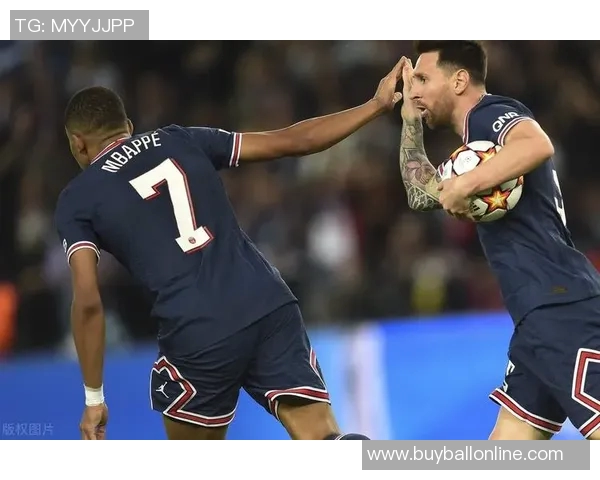 火箭队攻防表现强劲但媒体评价却显平淡引发球迷热议