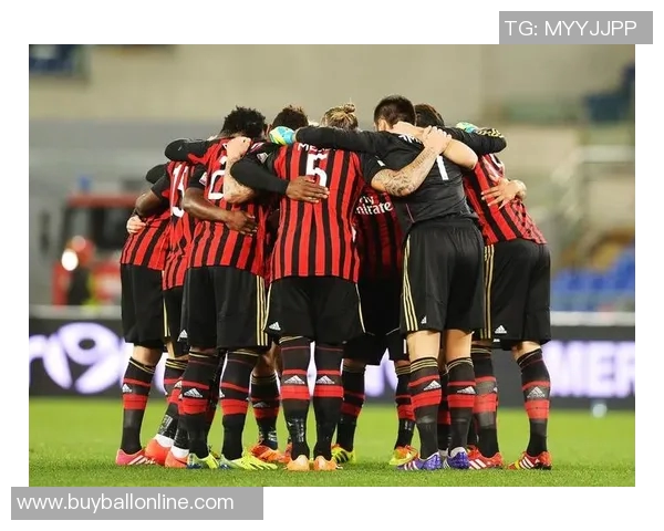 米兰中卫加比亚喜迎新生命宣布妻子怀孕二人于今年六月步入婚姻殿堂