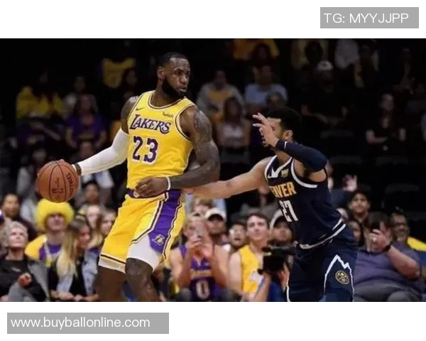 帕森斯称老詹依旧能打比赛角色多变展现实力 帕森斯称老詹依旧能打比赛角色多变展现实力