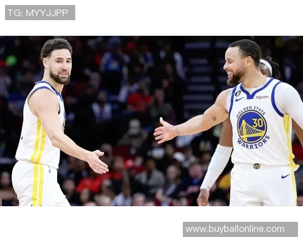 赛斯库里三分命中率对比引热议兄弟俩成新水花组合的可能性探讨 赛斯库里三分命中率对比引热议兄弟俩成新水花组合的可能性探讨