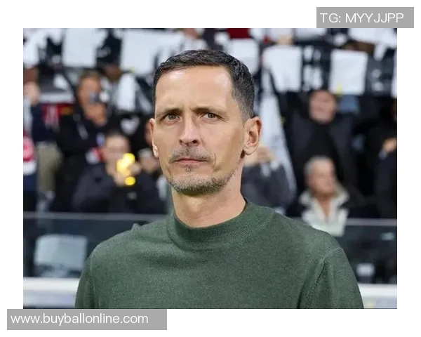 德佬放弃电影投资收购那不勒斯如今球队崛起成意甲强队