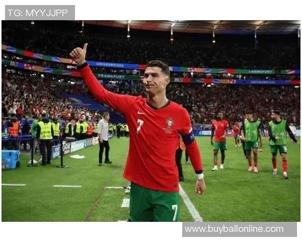 C罗谈观赛偏好:热爱巴西阿根廷西班牙球队的比赛 C罗谈观赛偏好:热爱巴西阿根廷西班牙球队的比赛