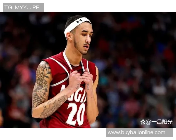 奎因成NBA历史首位新秀中锋斩获30三双成就引发关注