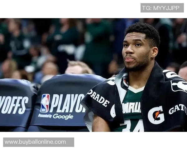 字母哥母亲社媒分享儿子热火球馆旧照引发球迷热议 字母哥母亲社媒分享儿子热火球馆旧照引发球迷热议